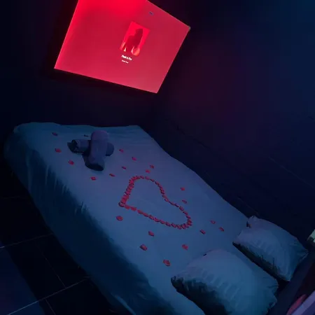 Jacuzzi ラブホテル *