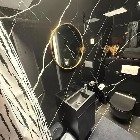Jacuzzi Liebeshotel Charleroi